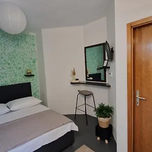 Nina Apartment